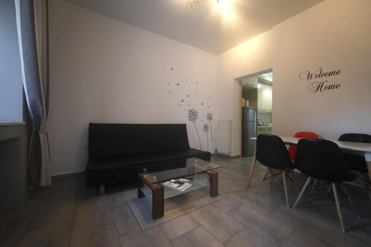 Gazi Boutique Apartment 2 Атина Екстериор снимка